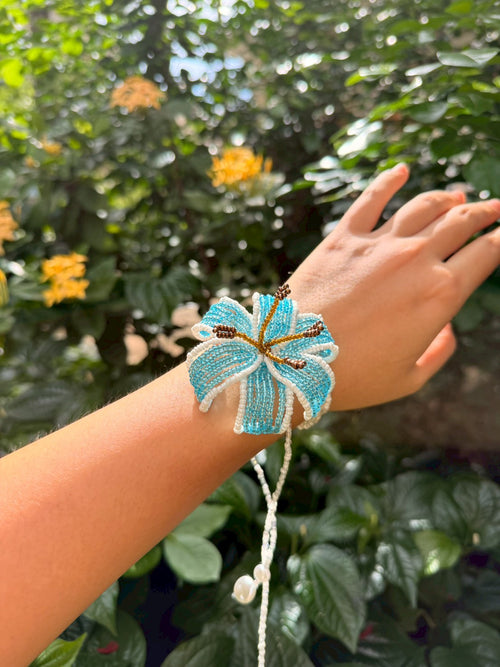 Blue Hibiscus Beaded Flower Necklace
