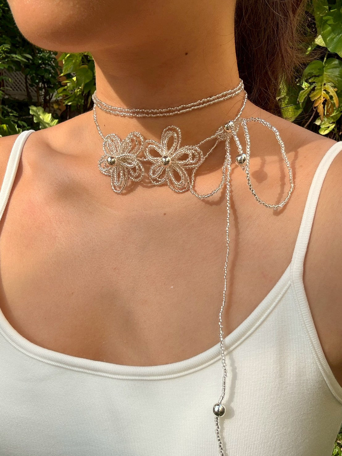 Silver Daisy Beaded Flower Necklace